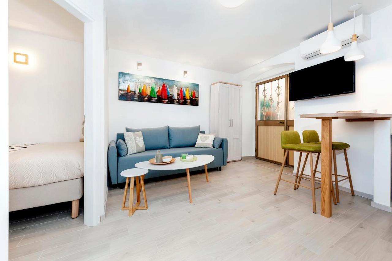 Apartment Amici With Terrace In Center Of Rovinj Extérieur photo